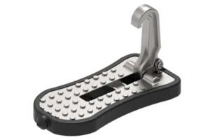 Foldable car rooftop step hook with hammer
